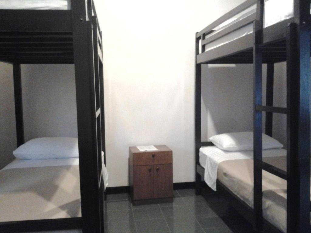 Krowi Inn Surabaya Buitenkant foto
